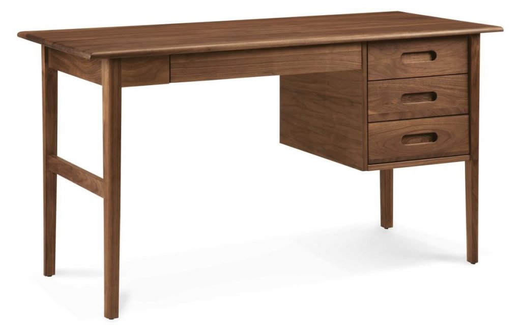Có thể lựa chọn thiết kế kèm hộc tủ cho bàn làm việc gỗ gụ để tăng không gian lưu trữ.